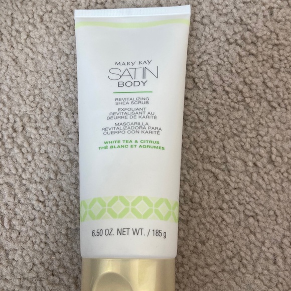 MARY KAY SATIN BODY~REVITALIZING SHEA SCRUB~WHITE TEA AND CITRUS~FULL SIZE! - Picture 1 of 2